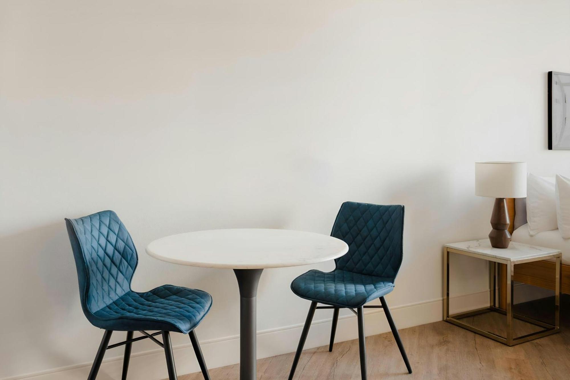 Sonder By Marriott Bonvoy Pivot Apartments Capitol Hill Seattle Exterior photo